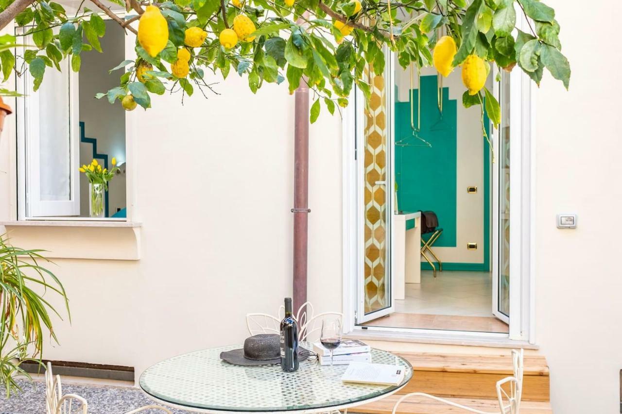 Maison M. - Luxury Apartment In Piazza Tasso Sorrento Exterior foto